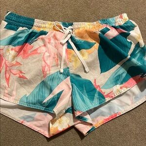 Green and Pink Athletic Shorts with Elastic Waistband Old Navy size small